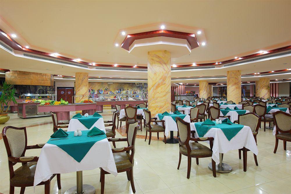 Golden 5 Emerald Resort Hurghada Exterior photo