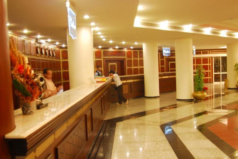 Golden 5 Emerald Resort Hurghada Exterior photo