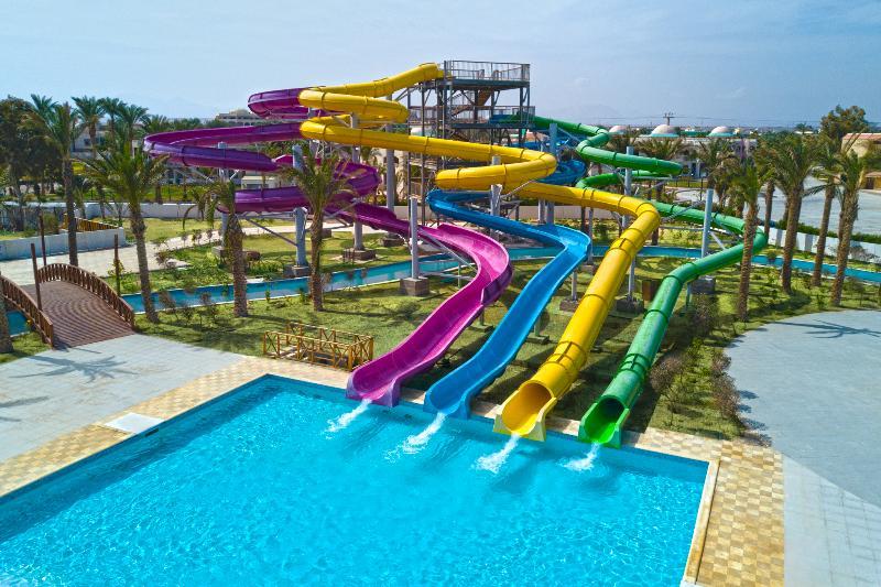 Golden 5 Emerald Resort Hurghada Exterior photo